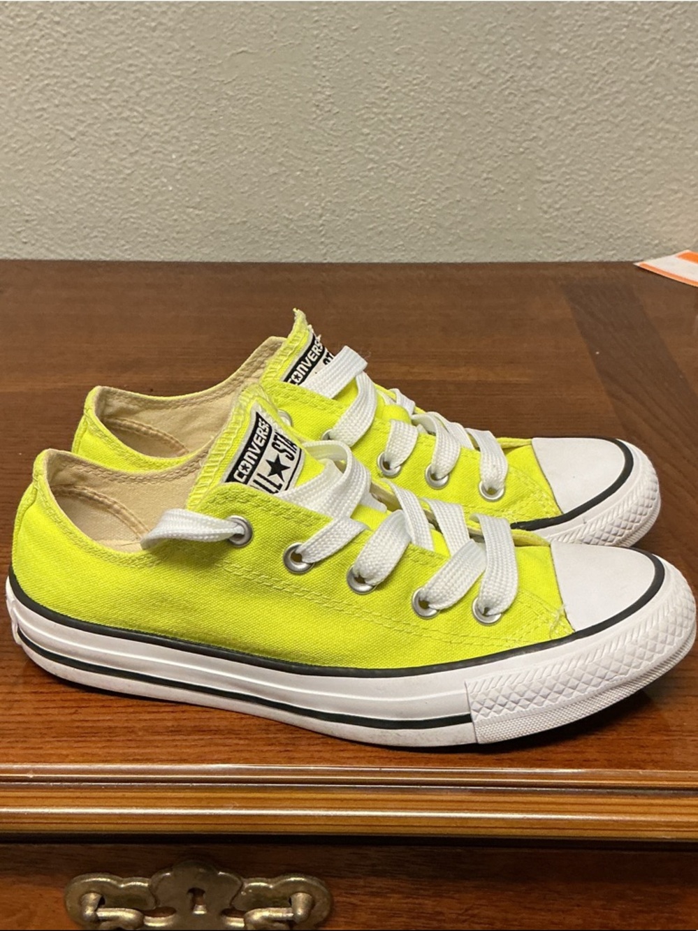 Converse Unisex CT All Star OX 170156F Yellow Casual Shoes Sneakers Size M 4 W6 - Picture 4 of 10